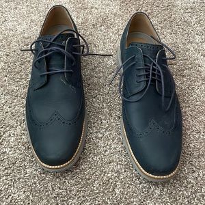 Cole Hahn Dress Shoes. Size 11. Blue/Gray